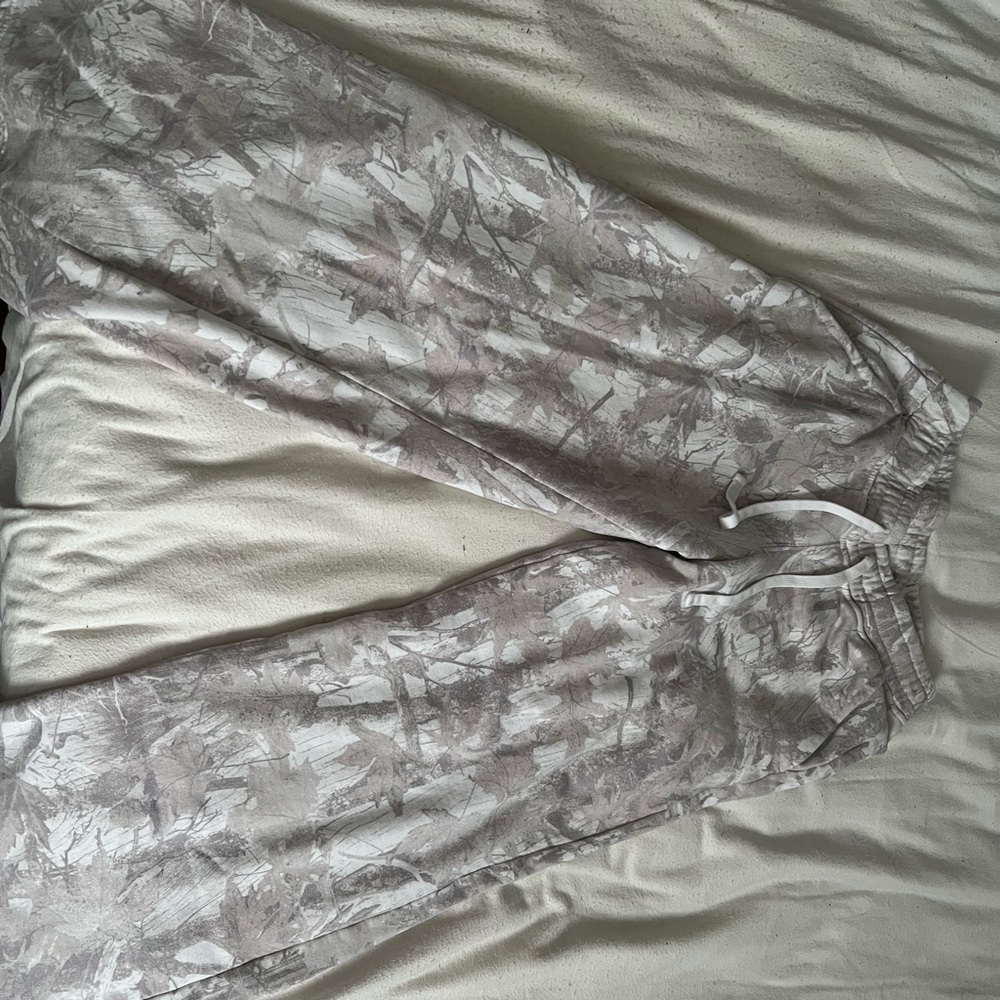 Hollister Camouflage Open Leg sweats